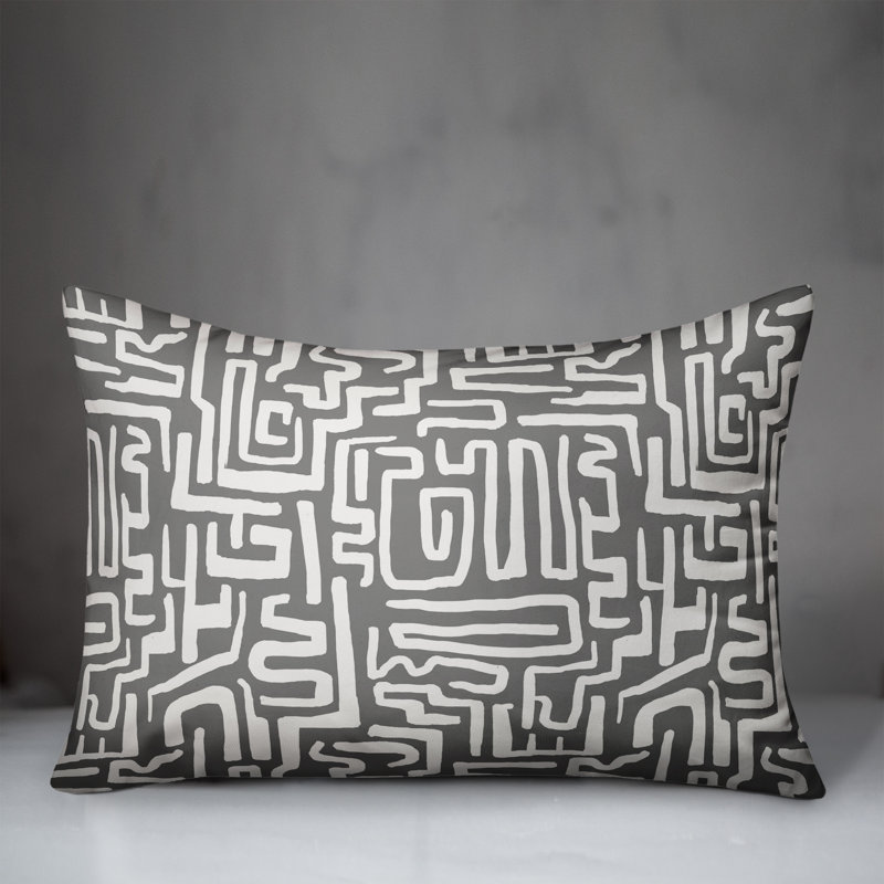 Coussin extérieur bleu marine Wiggly Shapes, H 18 po x l 25 po, Gris
