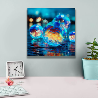 Art mural en toile «Contain Trip» par Ann Klee, 12 po x 12 po