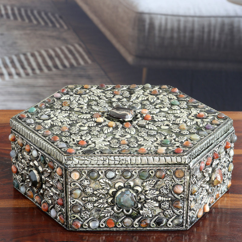 Boîte à bijoux en laiton plaqué nickel