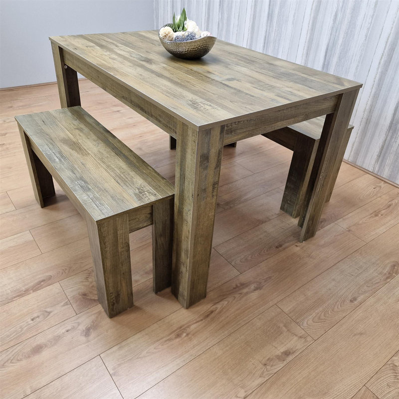 Johanne 4 - Person Dining Set