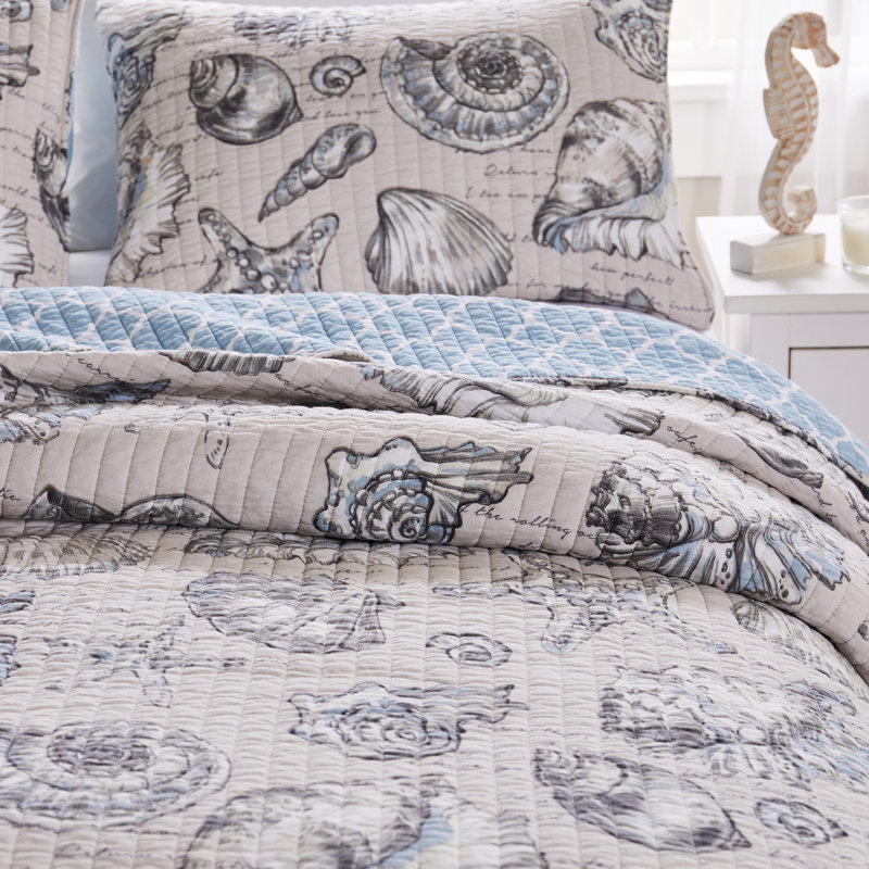 Full White Microfiber Reversible Nautical Quilt Set