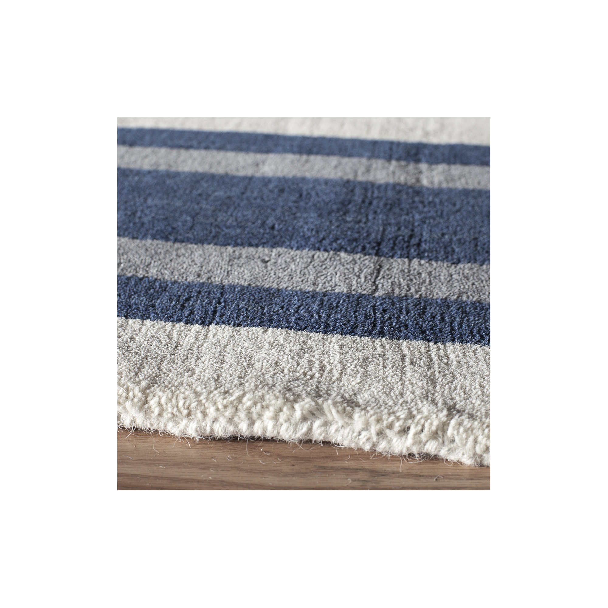 Winston Handmade Wool Rug, Rectangle 2'3" x 3'9"