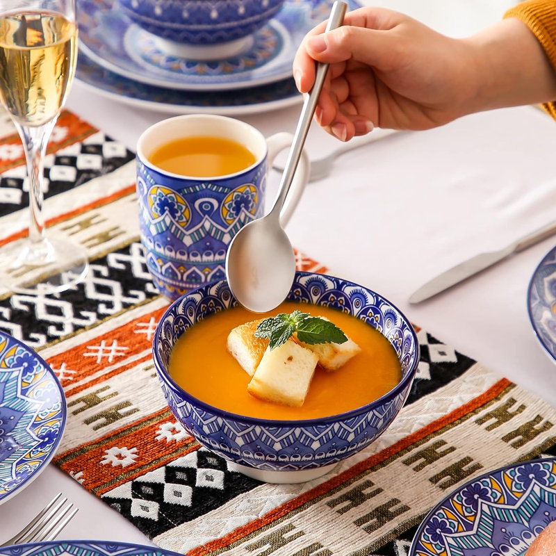 32 Piece Dinnerware Set, Service for 8 , Sapphire