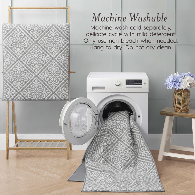 Austell Machine Woven Synthetic Geometric Area Rug, Light Gray/Natural, Runner 2'2" x 6'