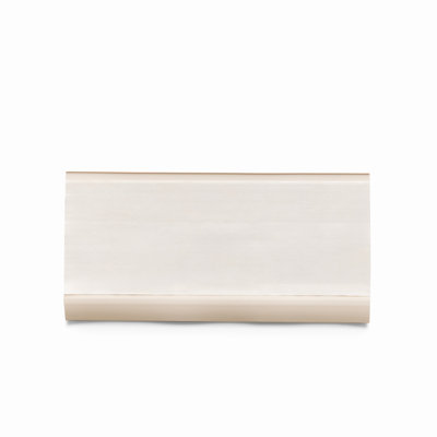 Base murale en vinyle Mohawk peler et coller en rouleau blanc de 4 po x L 20 po; Un rouleau par carton