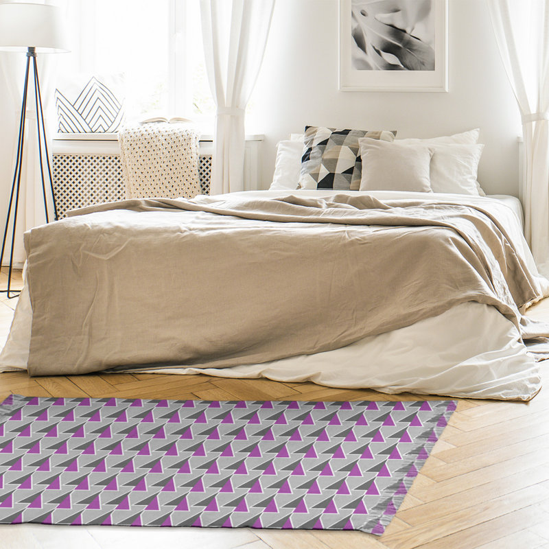 Tapis avec flèches déplacées mauve/gris/noir, Non