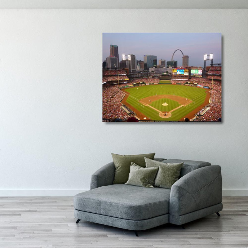 Busch Stadium, H 28 po x l 37 po