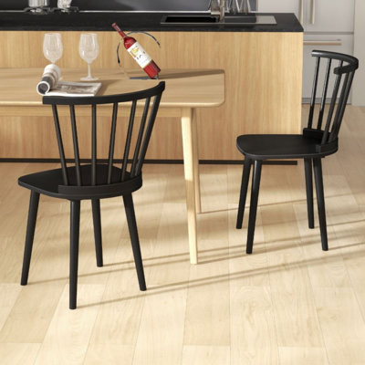 Ensemble de 2 chaises de salle à manger en bois d'hévéa Costway avec dossier à broches pour le salon Costway