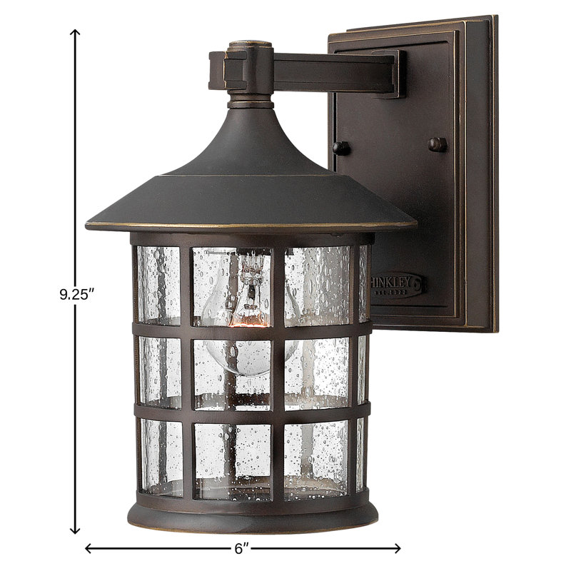 Lanterne murale d'extérieur Ecequiel, H 9,25 po x l 6 po x P 7 po / incandescente / non