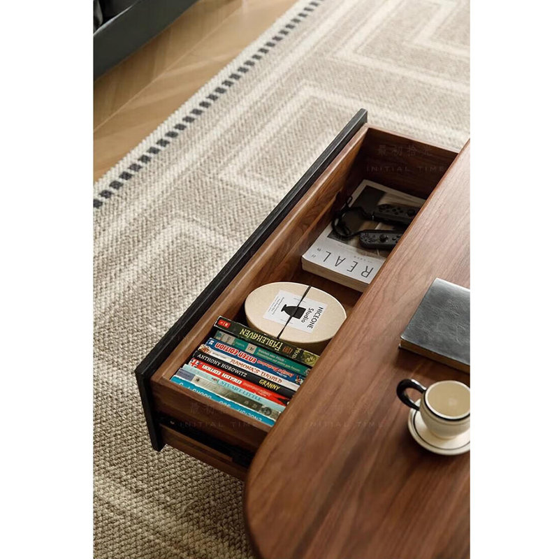 Table basse de style rétro français