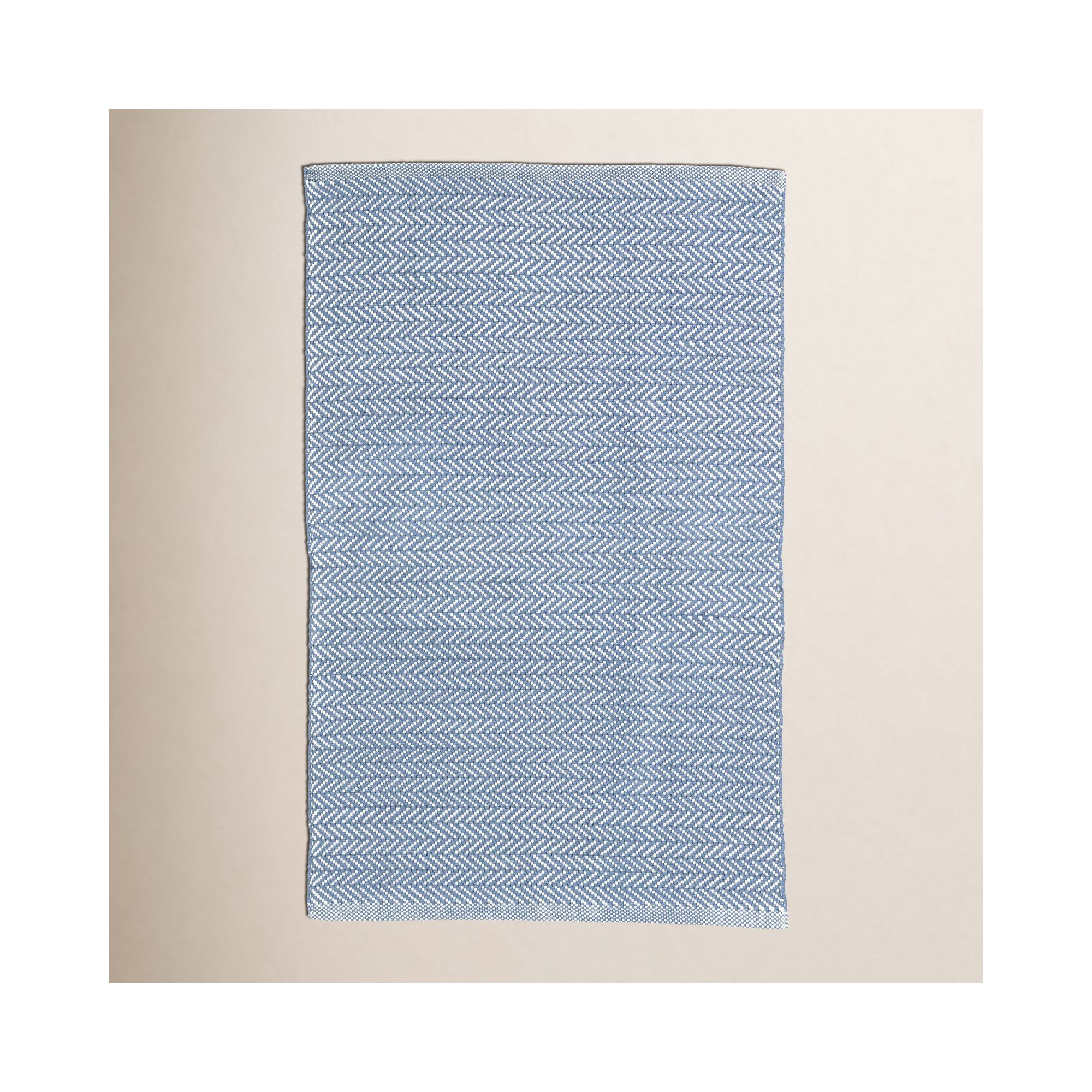 Herringbone Denim/Ivory Handwoven Indoor/Outdoor Rug, Runner 2'6" x 8'