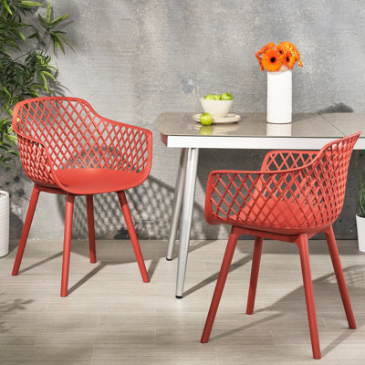 Chaise coquelicot pour la salle à manger extérieure: polypropylène rouge, l 23,2 po x l 21 po, H 32 po, look minimaliste: cadre, 22,7 21,62 32,1