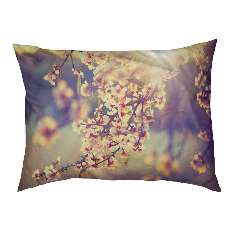 Coussin stylisés de fleurs cerises Burkey, L 42 po x l 52 po, Marron foncé