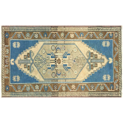 Yastic One-of-a-Kind 1'10" X 3'1" Area Rug