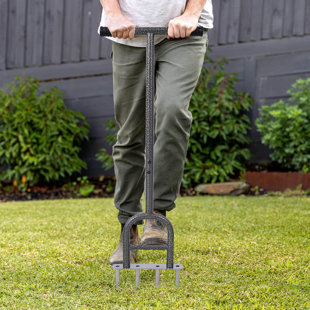 4 Tube Manual Lawn Coring Aerator With 3.8 Inch Deep Penetration Corer Plugs And Soft Rubber Grip For Soil Aeration