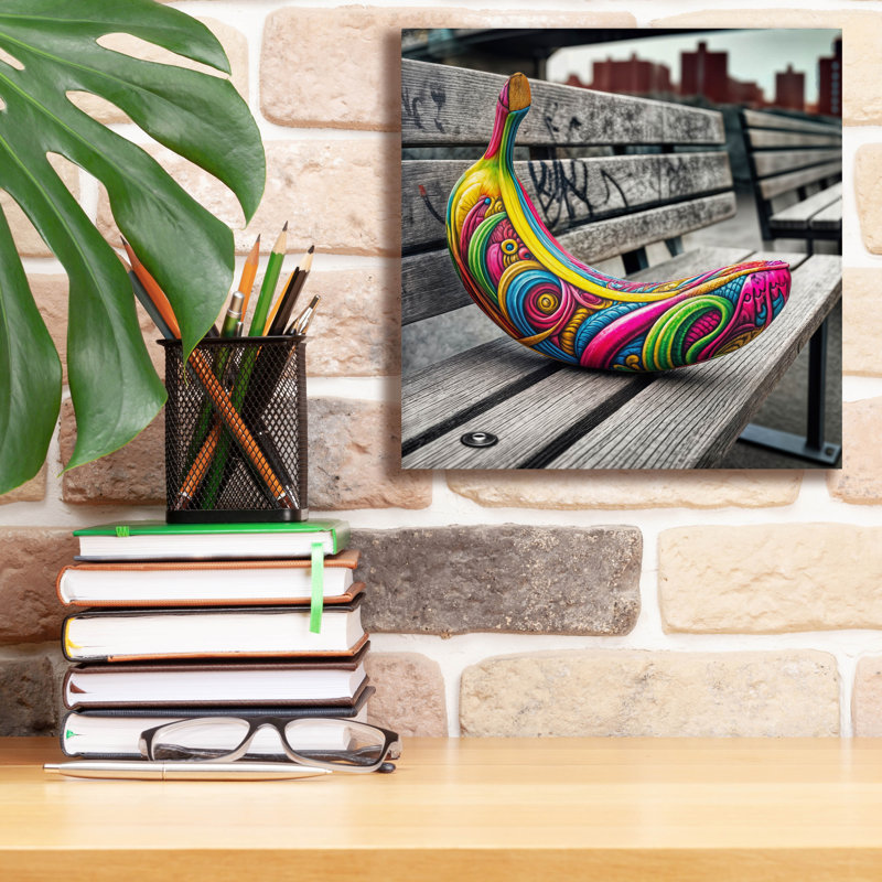  'Banana On Bench' by Rey Klimt Canvas Wall Art, 12" x 12", H 12 po x l 12 po x P 0,75 po