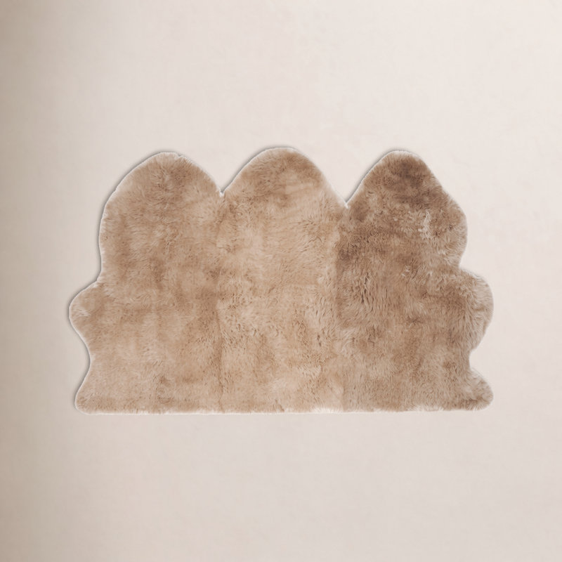 Tapis beige en peau de mouton Pavlova, Rectangulaire 3 pi x 5 pi