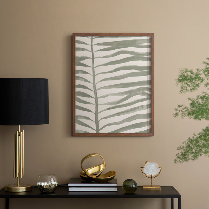 Frond Fingers I, reproduction encadrée - bois massif, Cadre noyer, H 21 po x l 17 po