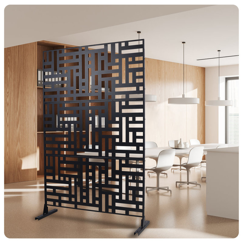 Metal Outdoor Privacy Screen, 76" H x 48" W x 16" D, Noir