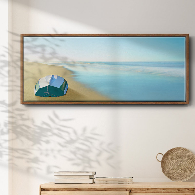 Bateau sur une plage II - toile encadrée, H 20 po x l 50 po