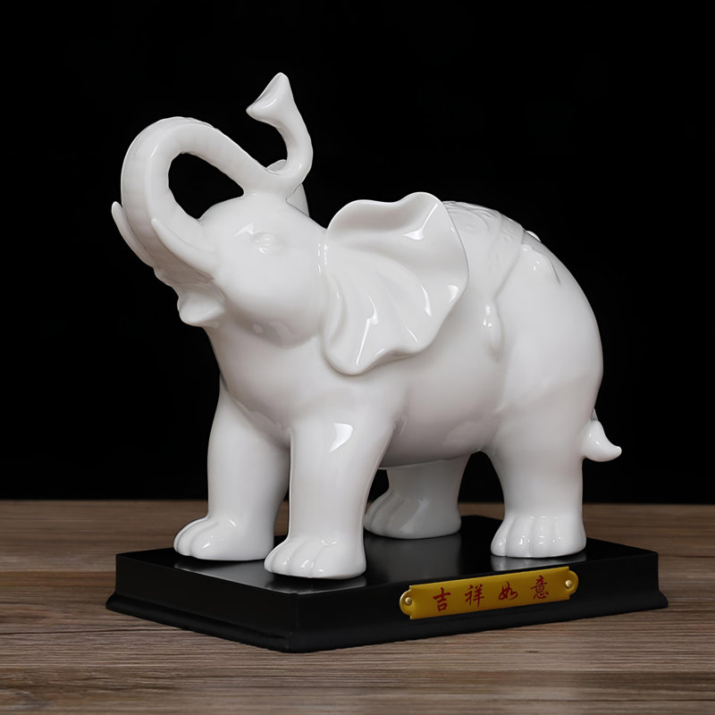Éléphant en céramique minimaliste - ajout harmonieux à n'importe quelle pièce