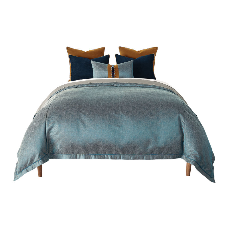 Montaigne Polyester Jacquard Dots Duvet Cover, Super Queen Duvet Cover + 5 Additional Pieces