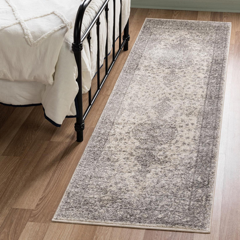 Tapis oriental gris, Tapis de couloir 2 pi x 13 pi 1 po