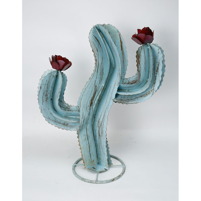 Beckner Curvy Iron Cactus Garden Art, Bleu, H 24 po x l 21 po x P 8 po