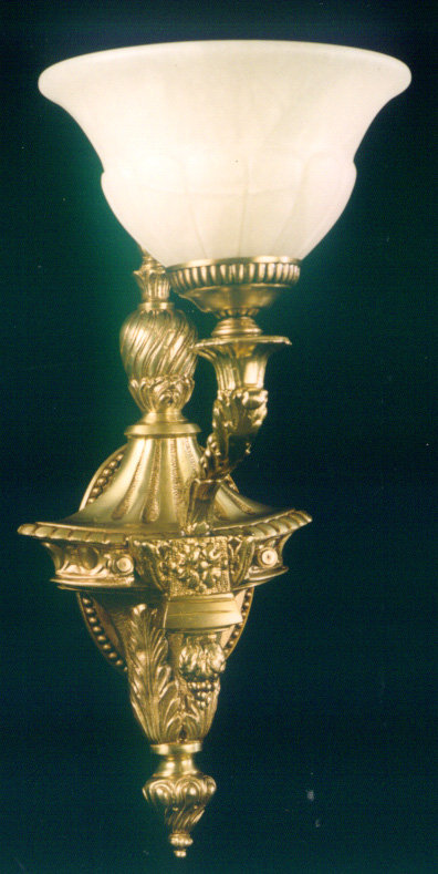 Cowie Armed Sconce, Antique Silver