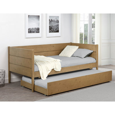 Lit de jour simple avec lit gigogne, caractère rustique naturel et attrait, contreplaqué de bois de pin coulissant en douceur, lattes pour le soutien du matelas, mobilier de chambre à coucher transitionnel,