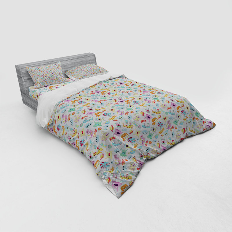 Farmhouse / Country Polyester Duvet Cover, Queen Duvet Cover + 3 Additional Pieces