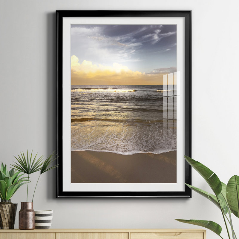 Evening Waves - Reproduction de photo sur papier encadrée, H 30,5 po x l 42,5 po x P 1,5 po, Noir