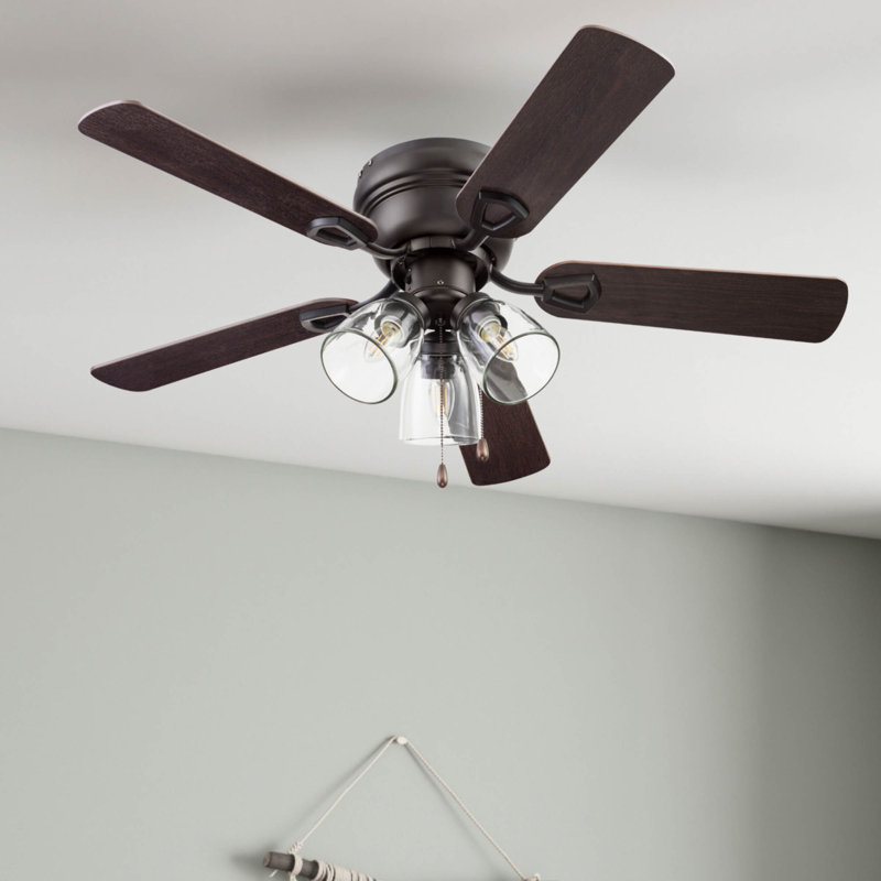 Ventilateur de plafond 42 po avec ensemble d'éclairage Renton, Bronze espresso avec pales châtaignier foncé / p