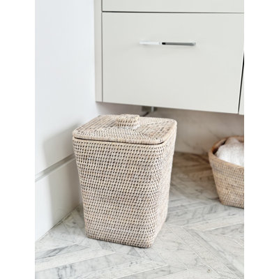 La Jolla Square Waste Basket and Trash Bin with Lid and Plastic Insert