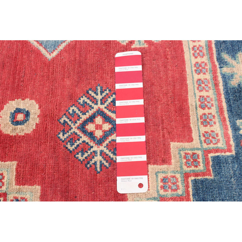 Tapis rouge Finest Ghazni 7 pi 11 po x 9 pi 5 po