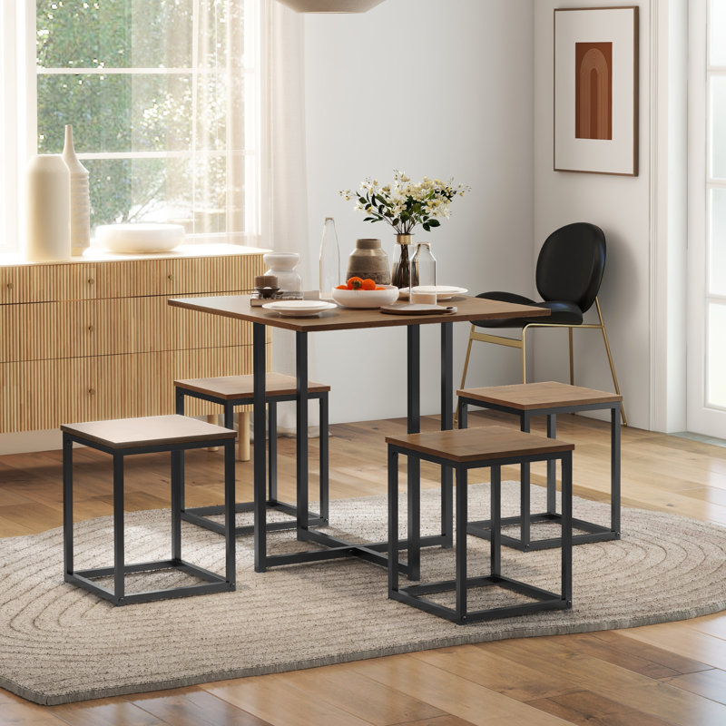 Cosey 4 - Person Dining Set