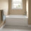 Baignoire alcôve moderne de 60 po x 36 po avec dossier ergonomique et base antidérapante, drain à droite, blanc brillant - LUXE
