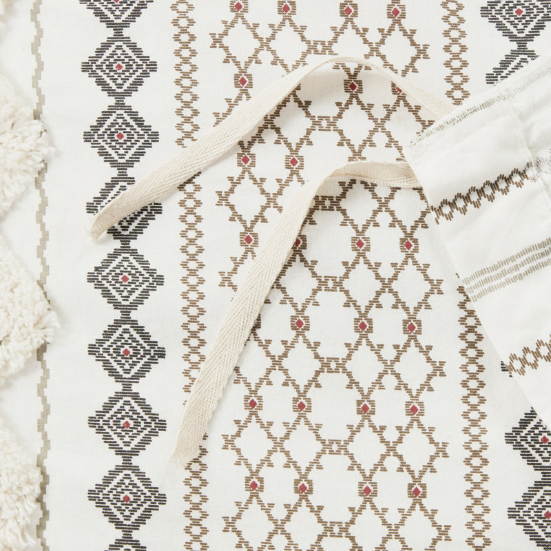 Avec motif en chenille, fermeture à boutons, literie confortable d'inspiration mondiale, boutonnée, douce et luxueuse