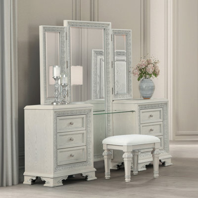 Mickinley 6-Drawer Makeup Vanity Set