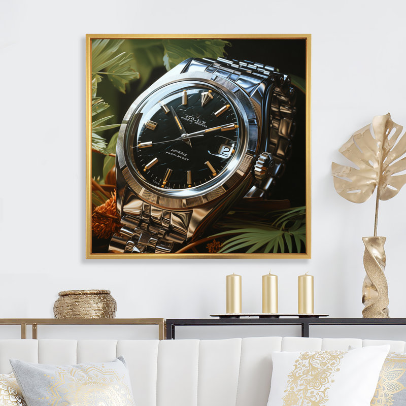 «Luxury Watch Silver Dawn I», reproduction sur toile, H 36 po x l 36 po x P 1,5 po, Cadre flottant doré