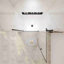 Porte de douche pivotante universelle à gauche et à droite-118625358