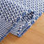 Tapis rayé ivoire / bleu marine en coton tissé à plat à la main Annia-23024772