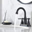 Robinet de salle de bain à ensemble central avec bonde-70781051