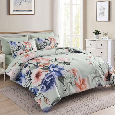 7-Piece Comforter with Sheet Set Soft Seersucker Microfiber All Season Bedding Set