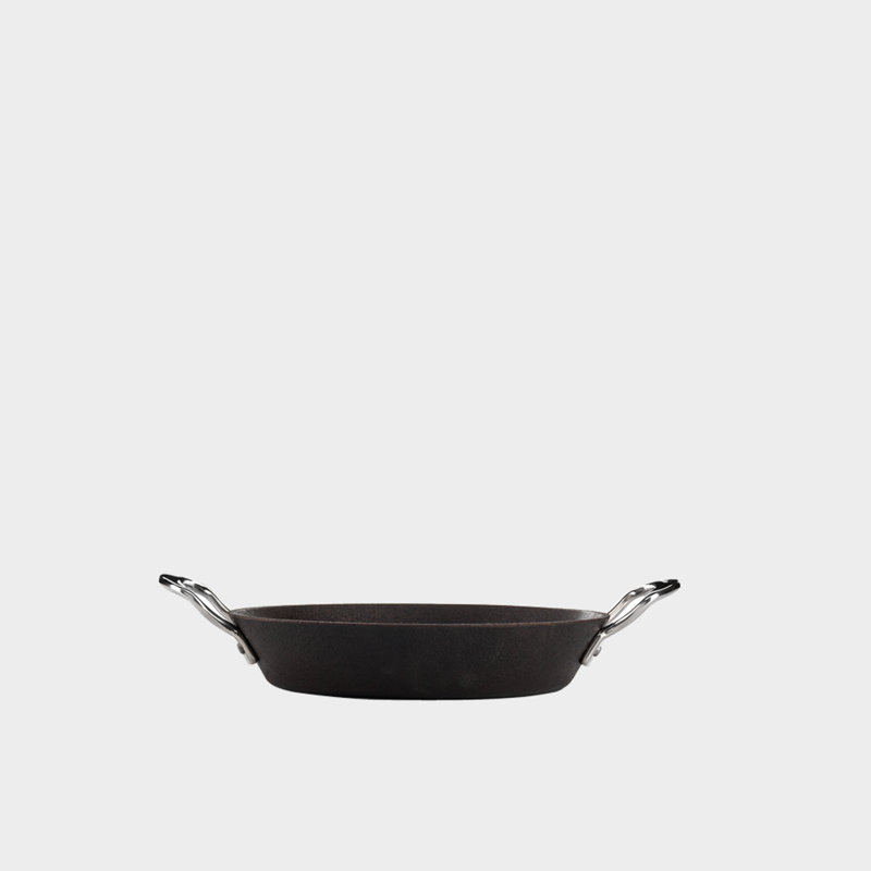 Samuel Groves Britannia cast iron frying pan, with side handles, 25.5 cm