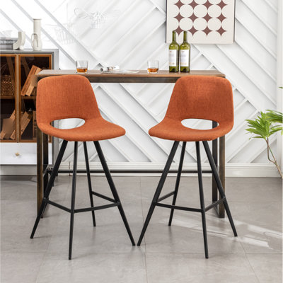 28,25 po, tabourets de comptoir de 28,25 po de couleur orange, siège de cuisine en tissu avec chaise rembourrée et pieds en métal 2, structure orange avec revêtement moelleux