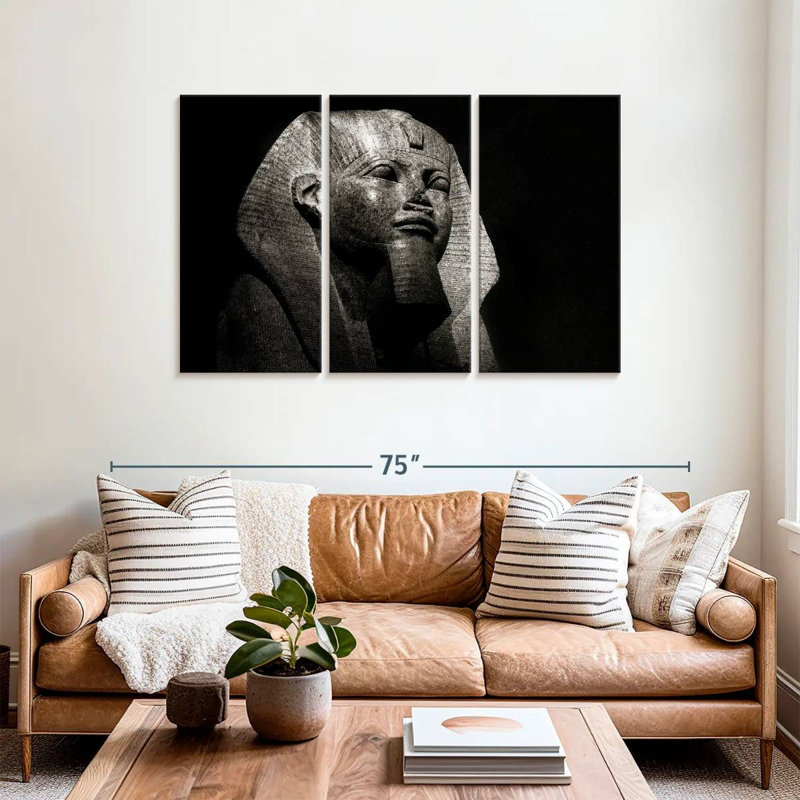 Brampt Closeup Black Sphinx, 36" H x 57" W