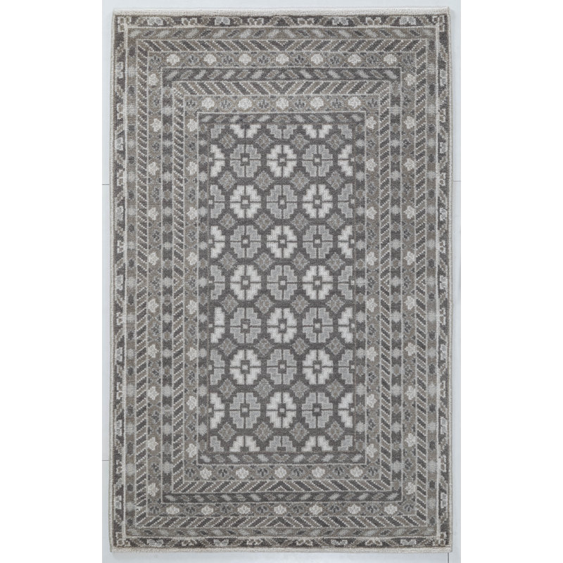 Courtfield Southwestern Area Rug in Fawn/Gray/Ivory, Rectangle 5' x 8'