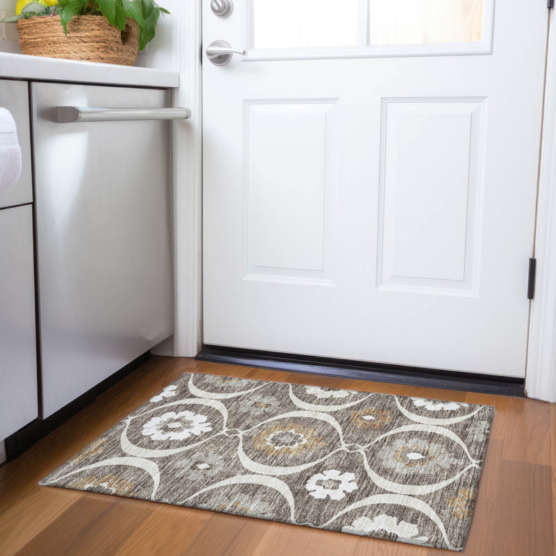 Malchow Area Rug, Rectangle 1'8" x 2'6"