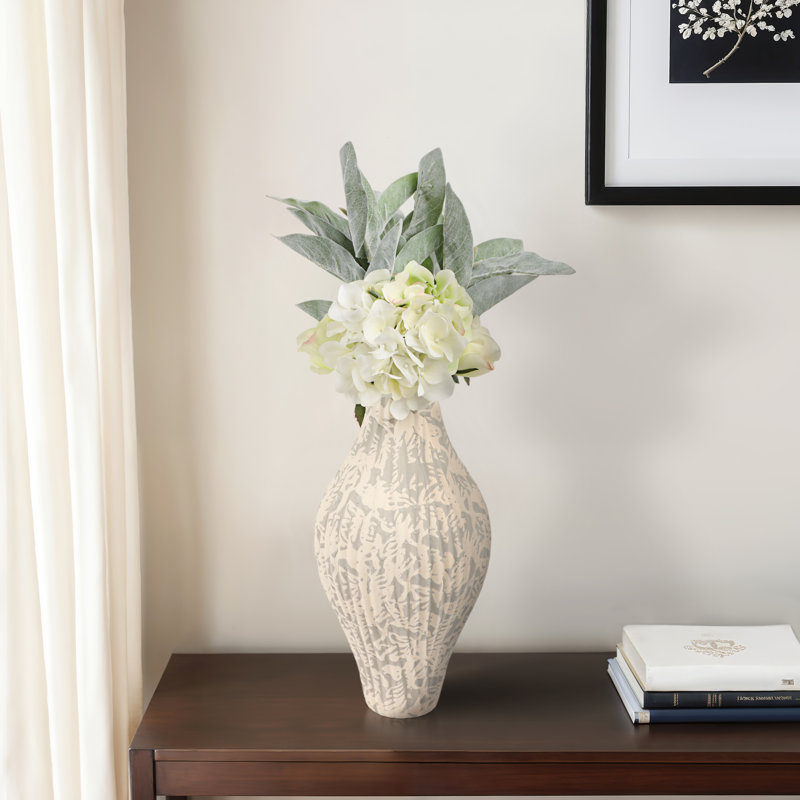 Vase en faïence à motif texturé moderne, H 14 po x l 7 po x P 7 po